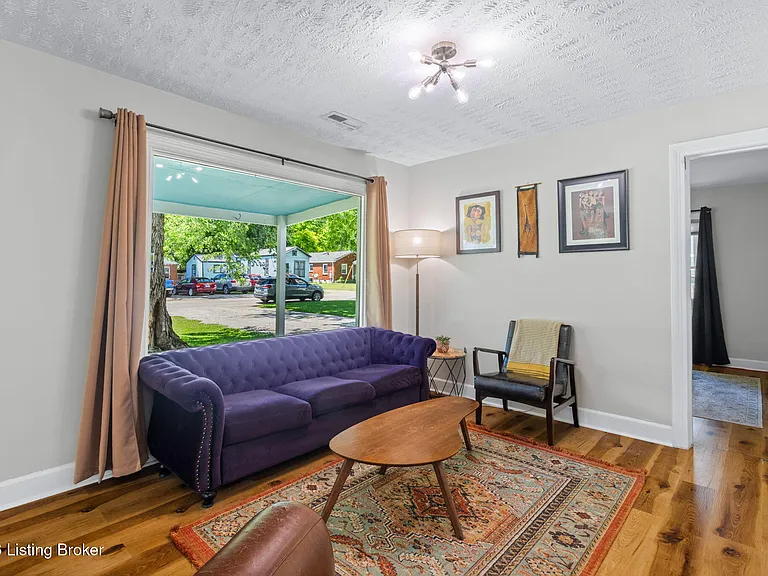 4207 S 1st St — Photo 14