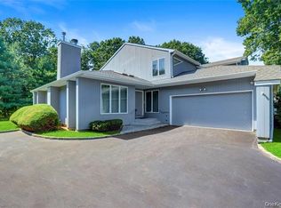 12 Wood Path Drive, Northport, NY