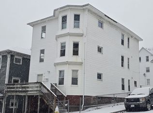 69 Catharine St APT 2, Worcester, MA 01605