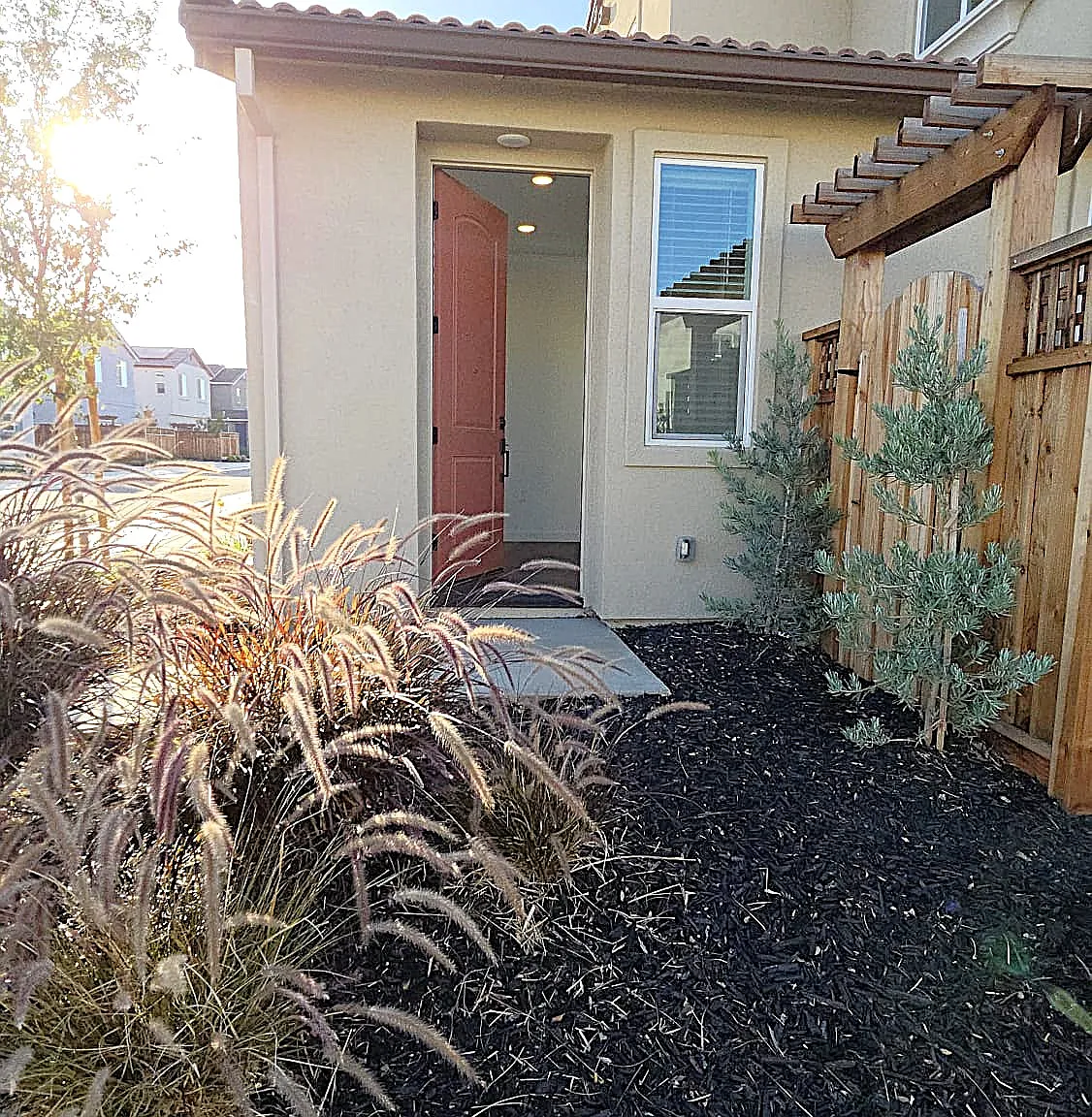 Studio, 310 sqft, $1,599 — Photo 4
