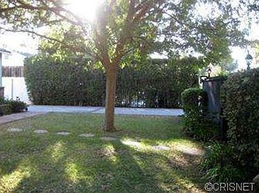 3rd image of 13848 Valleyheart Dr