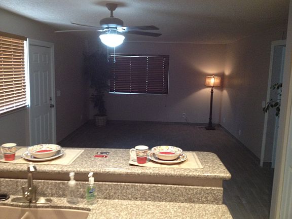 5th image of 4722 E Belleview St