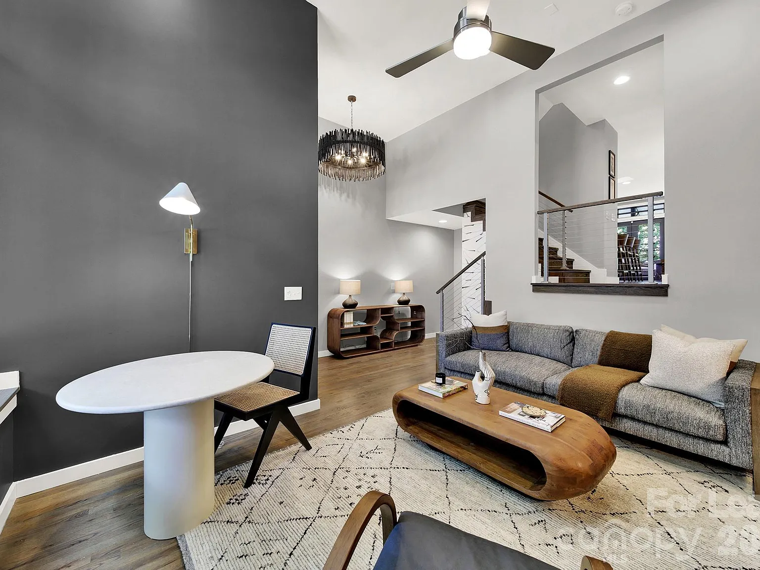 3 bed, 3.5 bath, 2154 sqft, $4,500 — Photo 3
