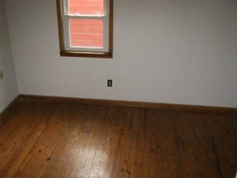 5th image of 258 E 242nd St