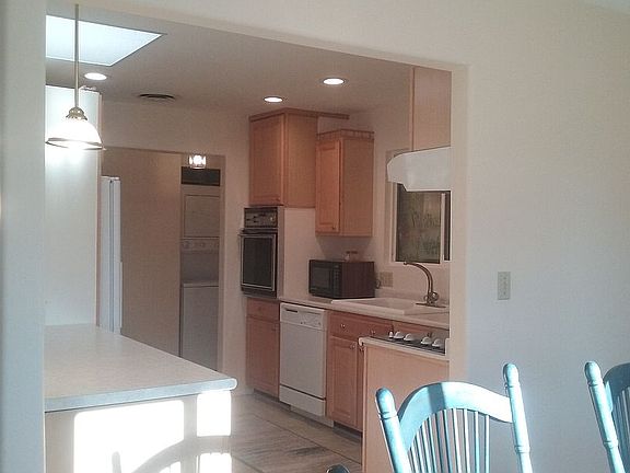 5th image of 8925 E Sun Lakes Blvd S