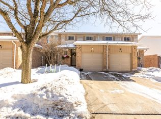 700 Harmony Rd N #36, Oshawa, ON L1K1S2