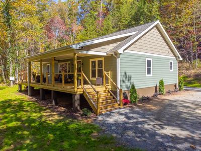 241 Fallen Oak Dr, Sylva, NC, 28779