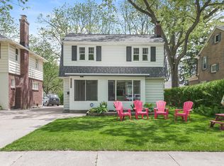 1336 Calvin Ave SE, Grand Rapids, MI