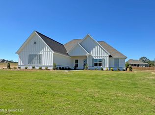 404 Lennon Ln, Brandon, MS 39047