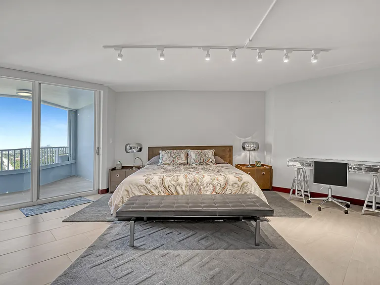 5200 N Ocean Dr #1902 — Photo 20