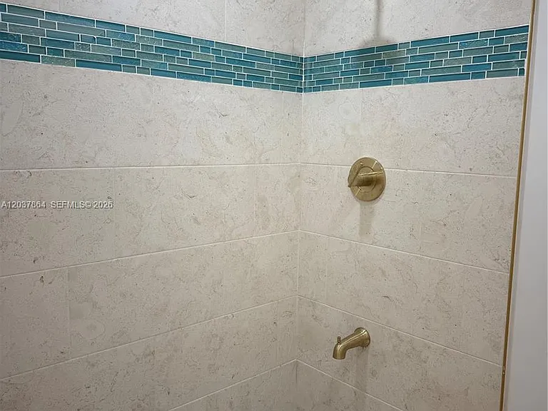10532 SW 112th Ave — Photo 5