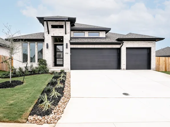1734 Gyst Road, Seguin, TX 78155