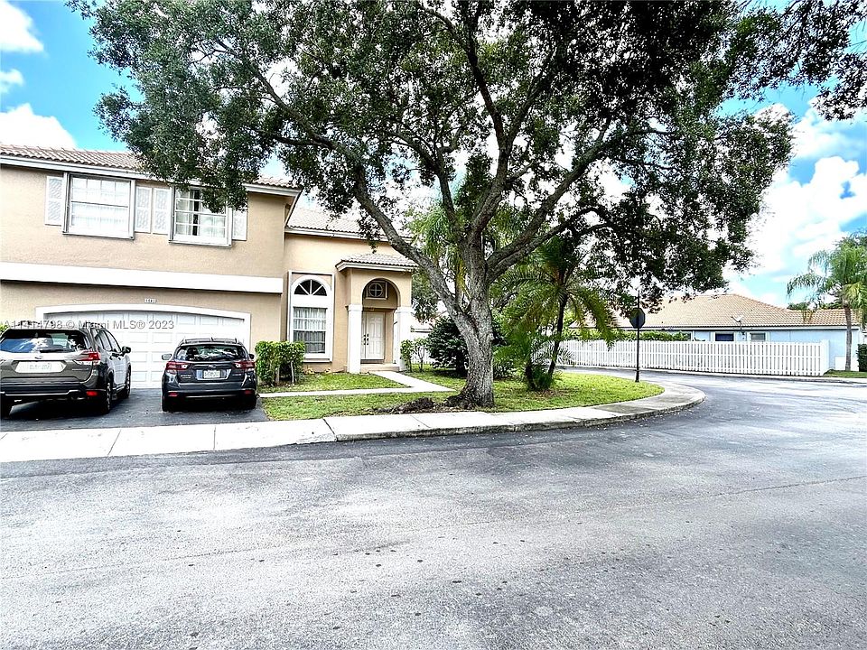 1st image of 1041 NW 125th Ave