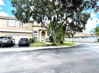 1041 NW 125th Ave, Sunrise, FL 33323