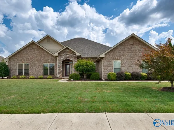 106 Elmberry Ln, Madison, AL 35756