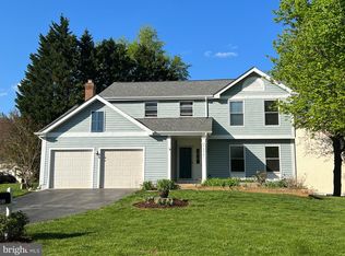 20501 Watkins Meadow Dr, Germantown, MD 20876