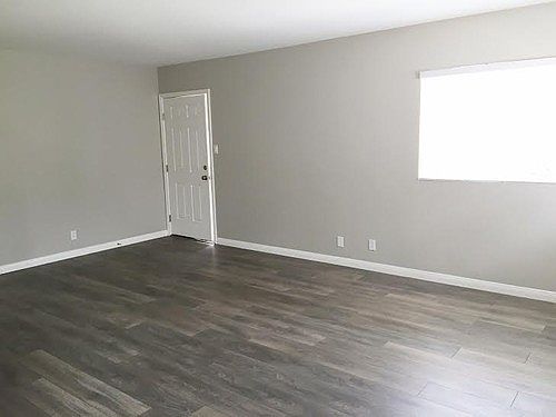 1st image of 209 S Minnesota Ave