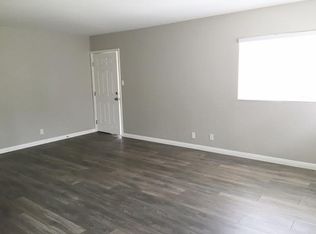 209 S Minnesota Ave, Glendora, CA 91741