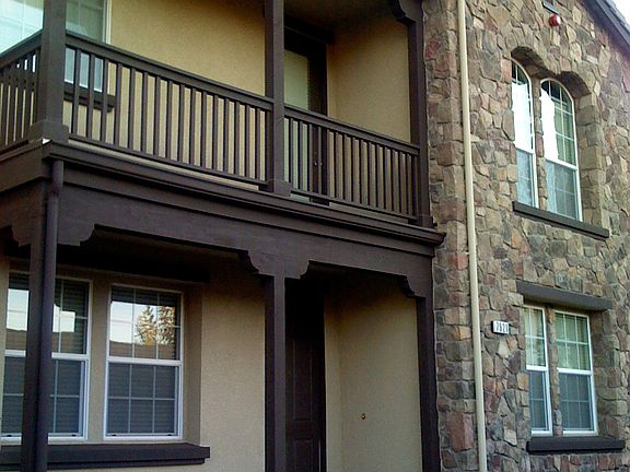 3rd image of 7920 English Oak Cir