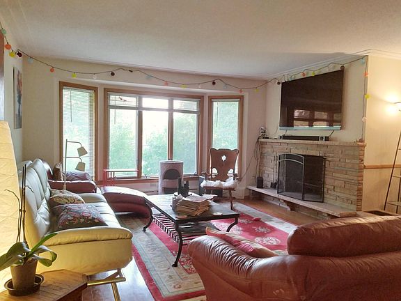 5th image of 5324 Birchcrest Dr