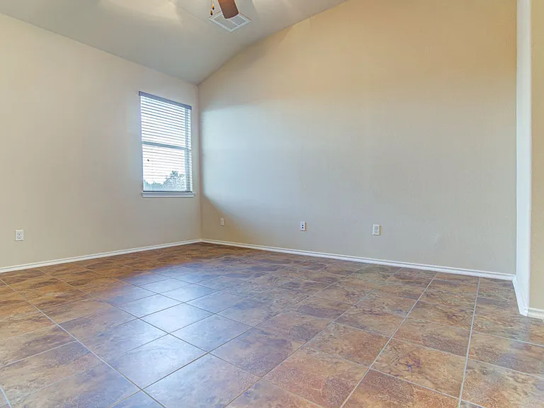 1808 McClannahan Dr — Photo 24