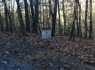 501 Dawn Dr, Basye, VA 22810