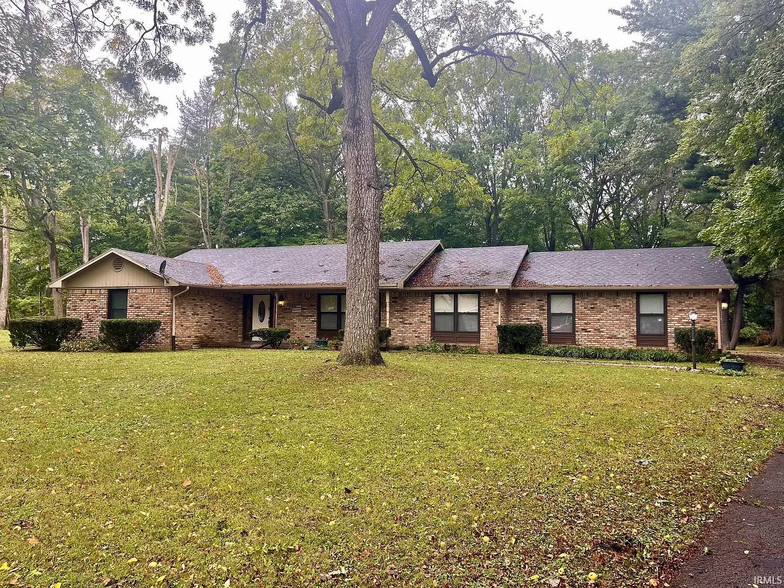 11600 Crestview Blvd photo 1