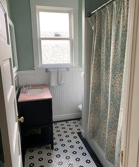 upstairs bathroom
