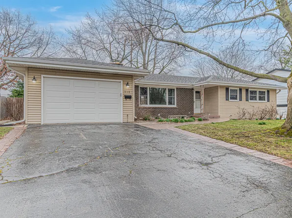 514 Brown St, Wauconda, IL 60084