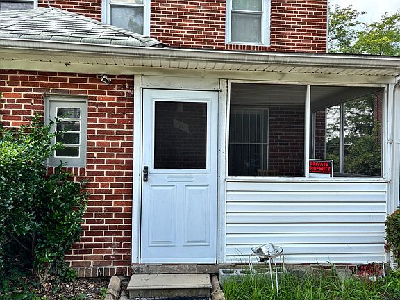 2nd image of 4514 Saint Georges Ave