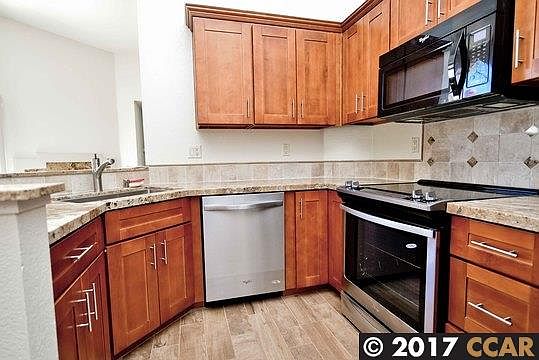 3rd image of 7217 Cronin Cir