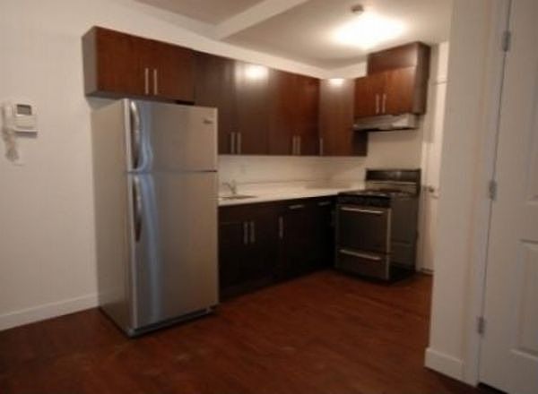 2nd image of 925 Coney Island Ave