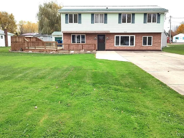 9515 Lake Shore Rd, Angola, NY 14006