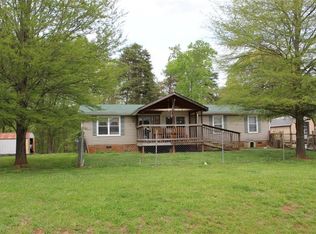 1020 Ellis Rd, Madison, NC 27025