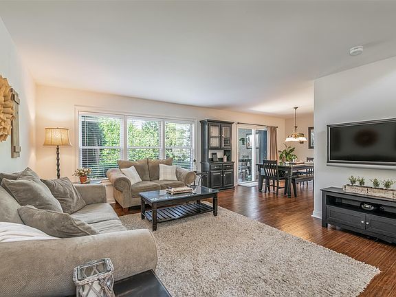 5th image of 2544 Heritage Ct