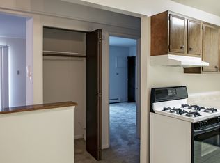 Edgewater Walk, Tinley Park, IL 60477