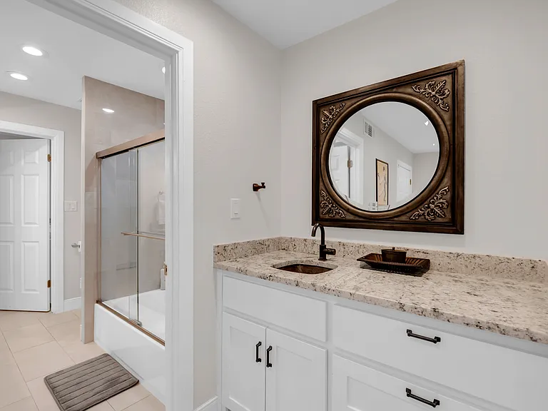 415 Horseshoe Bay North Blvd — Photo 16
