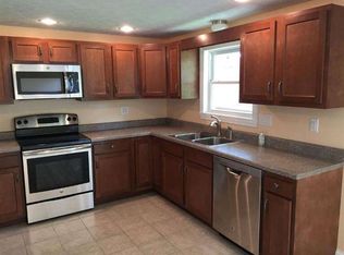 7507 Harshmanville, huber heights, OH 45424