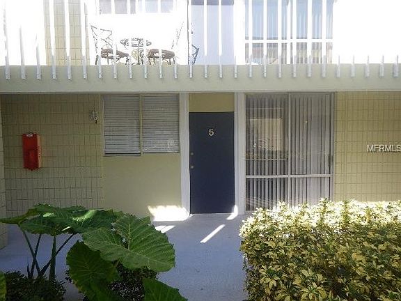 2nd image of 1301 S Howard Ave APT C5
