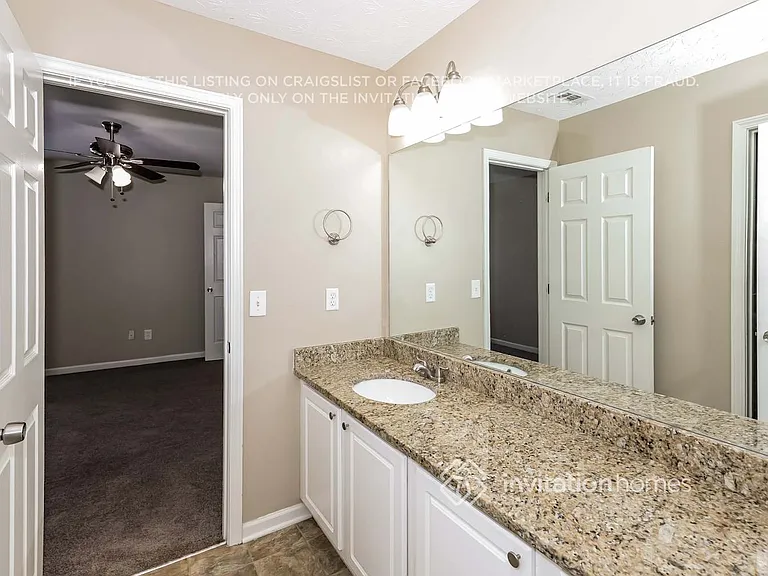 4317 Ben Hill Rd — Photo 15