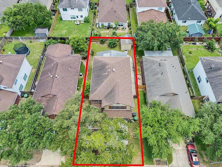 11319 Lindenloch Ln — Photo 15