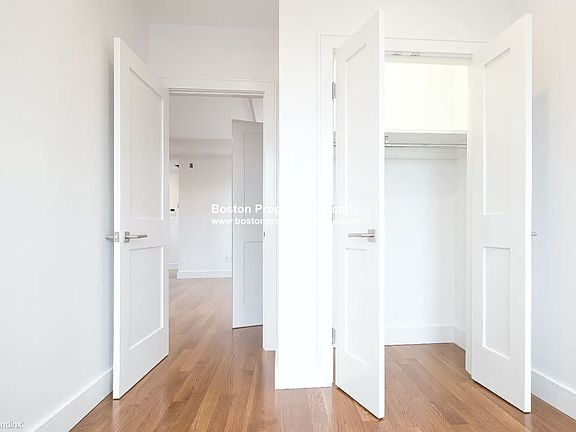 11 Temple St. #7 Boston - Beacon Hill Unit Photo 3