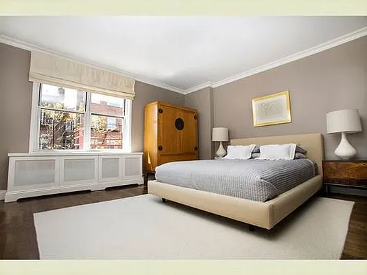 Sold by Stribling | media 12