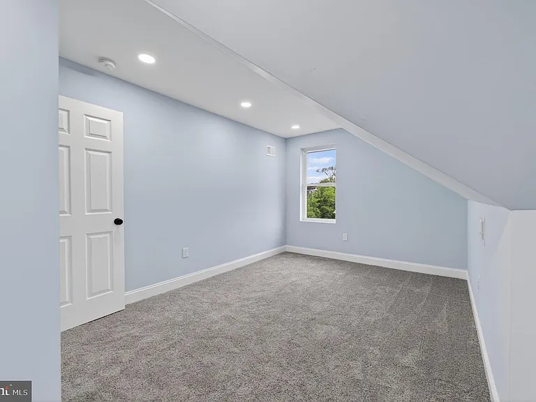 5306 Ethelbert Ave — Photo 34