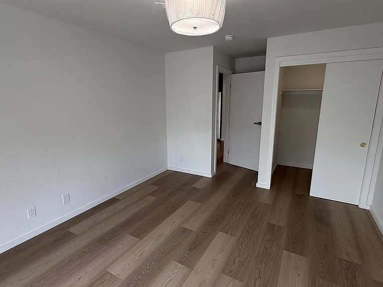 RC - 1630 Oakdale, Ave., San Francisco, CA, 94124 — Photo 26