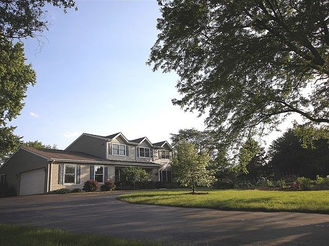 1st image of 36W255 Barton Dr