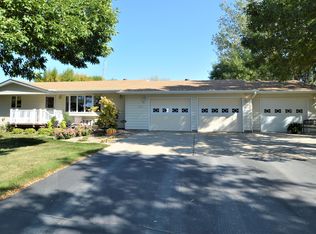 1807 Derian Dr, Aberdeen Township, SD 57401