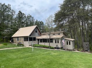 6330 S Poplar Grove Rd, Columbus, IN 47201