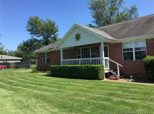 12106 E 166th St N, Collinsville, OK 74021