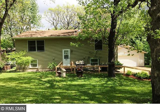 1st image of 2025 Queens Ave S